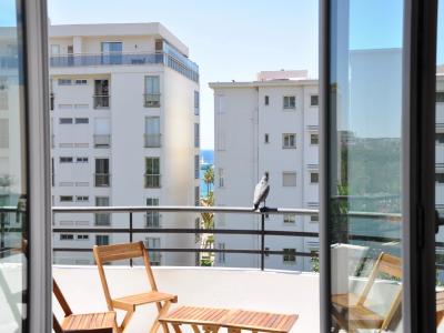 For sale Cannes 3 rooms 77 m2 Alpes Maritimes (06400) photo 0