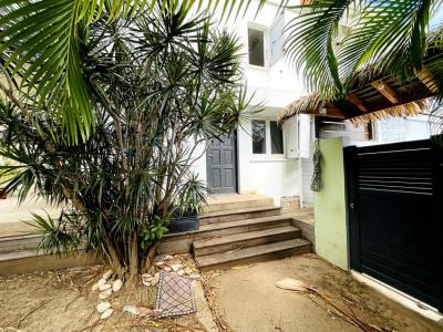 For sale Saint-martin 4 rooms 80 m2 Guadeloupe (97150) photo 2