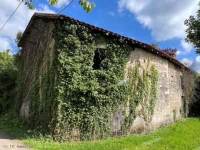 For sale Champagne-mouton 11 rooms Charente (16350) photo 2