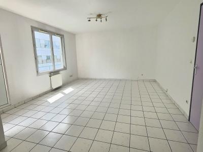 For sale Lyon-9eme-arrondissement 4 rooms 96 m2 Rhone (69009) photo 1