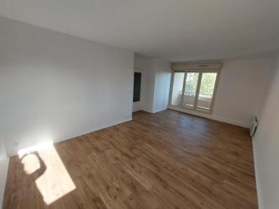 Annonce Location 3 pices Appartement Montigny-le-bretonneux 78