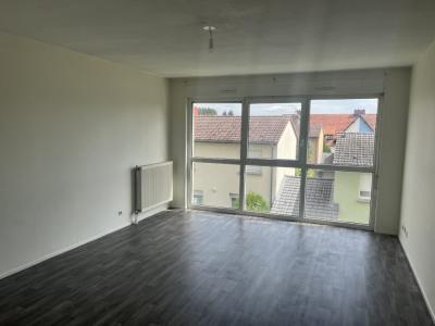 For rent Creutzwald 4 rooms 92 m2 Moselle (57150) photo 0