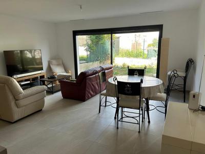 For sale Saint-jean-de-vedas 5 rooms 98 m2 Herault (34430) photo 0