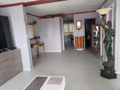 For sale Bron 3 rooms 77 m2 Rhone (69500) photo 2
