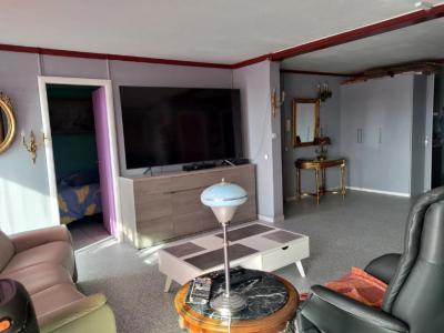 For sale Bron 3 rooms 77 m2 Rhone (69500) photo 3