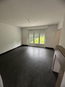 For sale Tourcoing 4 rooms 68 m2 Nord (59200) photo 2