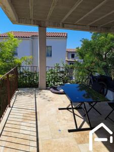 For sale Poussan 3 rooms 63 m2 Herault (34560) photo 0