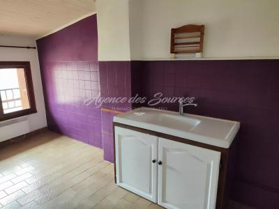 For rent Varages 3 rooms 52 m2 Var (83670) photo 0