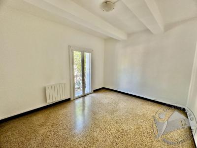 For sale CENTRE VILLE 3 rooms 64 m2 Herault (34150) photo 2