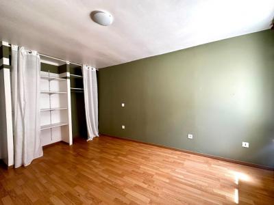 For rent Lasbordes 4 rooms 81 m2 Aude (11400) photo 2