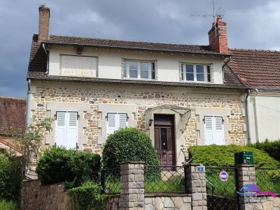 For sale Chateaumeillant 6 rooms 103 m2 Cher (18370) photo 0