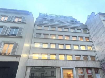 For rent Paris-8eme-arrondissement 143 m2 Paris (75008) photo 3