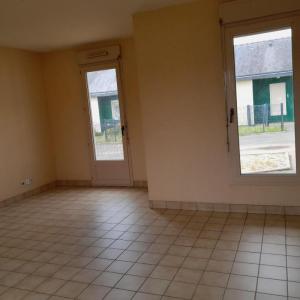 For sale Noyant 3 rooms 72 m2 Maine et loire (49490) photo 2