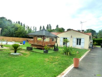 For sale Cabariot 6 rooms 160 m2 Charente maritime (17430) photo 0