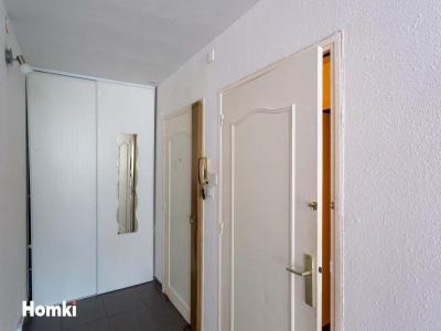 For sale Nimes 5 rooms 90 m2 Gard (30900) photo 2