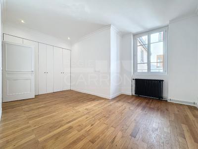 For sale Lyon-1er-arrondissement 3 rooms 103 m2 Rhone (69001) photo 2