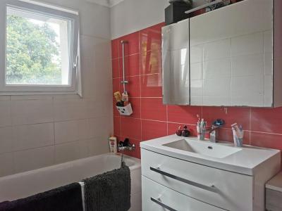 For sale Saint-just 4 rooms 77 m2 Ille et vilaine (35550) photo 3