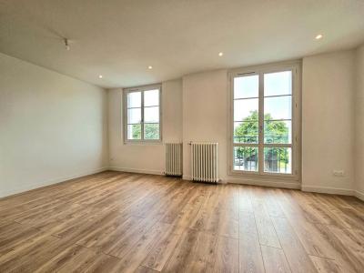 For sale Angers 3 rooms 54 m2 Maine et loire (49000) photo 2