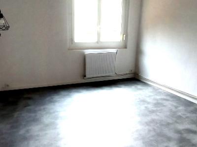 For rent Guise 5 rooms 84 m2 Aisne (02120) photo 2