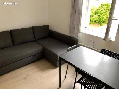 For rent Ecully 1 room 14 m2 Rhone (69130) photo 0