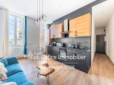 For sale Marseille-2eme-arrondissement 3 rooms 53 m2 Bouches du Rhone (13002) photo 2