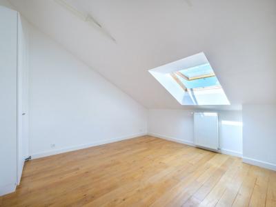 For rent Lyon-6eme-arrondissement 5 rooms 162 m2 Rhone (69006) photo 4