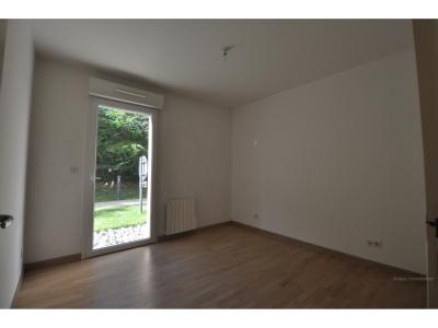 For sale Troyes 3 rooms 67 m2 Aube (10000) photo 3