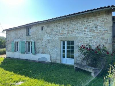 For sale Champagne-mouton 3 rooms 73 m2 Charente (16350) photo 2