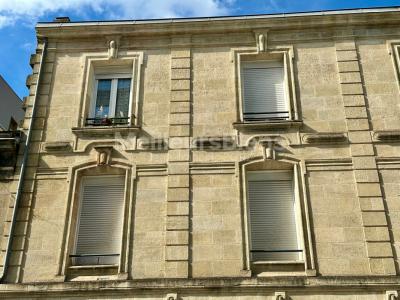 For sale Bordeaux 2 rooms 42 m2 Gironde (33300) photo 0