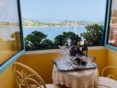 For sale Villefranche-sur-mer VIEILLE VILLE 2 rooms 51 m2 Alpes Maritimes (06230) photo 0