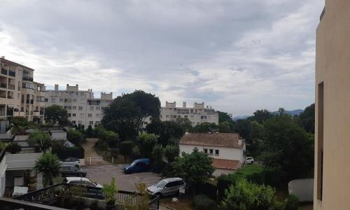 For sale Grasse 3 rooms 62 m2 Alpes Maritimes (06130) photo 3