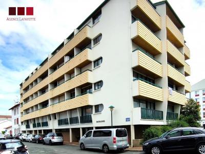 For sale Saint-jean-de-luz 3 rooms 59 m2 Pyrenees atlantiques (64500) photo 2