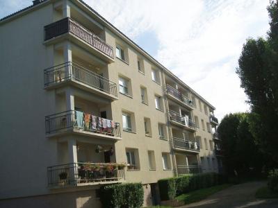 For rent Saint-sauveur-en-puisaye 5 rooms 84 m2 Yonne (89520) photo 1