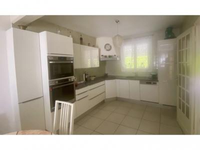 For sale Montpellier 5 rooms 124 m2 Herault (34000) photo 3