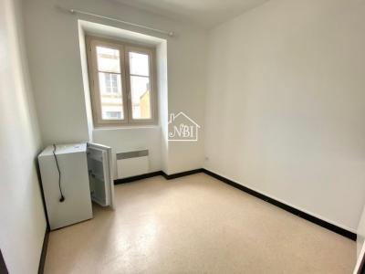 For rent Laval 2 rooms 26 m2 Mayenne (53000) photo 2