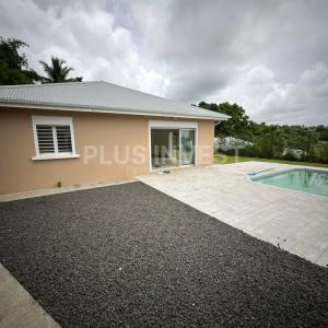 For rent Petit-bourg 5 rooms 170 m2 Guadeloupe (97170) photo 1