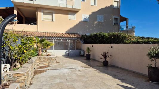 For sale Hyeres 3 rooms 70 m2 Var (83400) photo 1