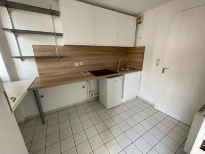 For rent Lille 3 rooms 65 m2 Nord (59000) photo 2