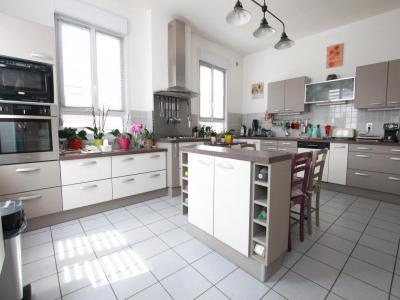 For sale Anneux 8 rooms 209 m2 Nord (59400) photo 1