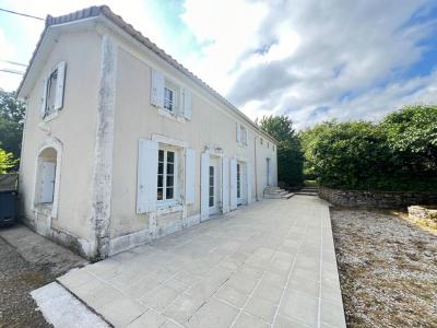 For sale Angouleme 5 rooms 95 m2 Charente (16000) photo 0