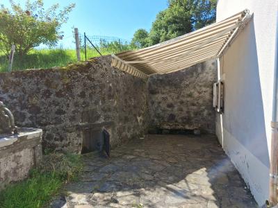 For sale Saint-martin-cantales 5 rooms 102 m2 Cantal (15140) photo 2