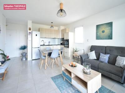 For sale Saint-gilles-croix-de-vie 3 rooms 65 m2 Vendee (85800) photo 1