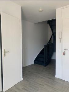 For sale Grande-synthe 4 rooms 119 m2 Nord (59760) photo 2