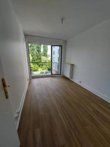 For rent Rueil-malmaison 3 rooms 61 m2 Hauts de Seine (92500) photo 1