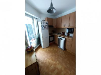 For sale Montpellier 4 rooms 91 m2 Herault (34000) photo 4