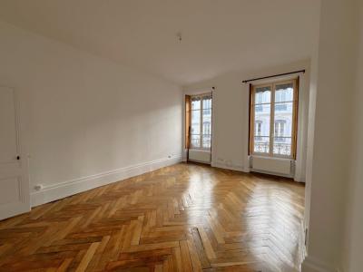 For rent Lyon-6eme-arrondissement 3 rooms 100 m2 Rhone (69006) photo 0