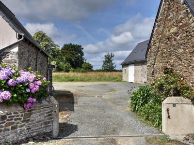 For sale Treguier 5 rooms 132 m2 Cotes d'armor (22220) photo 1