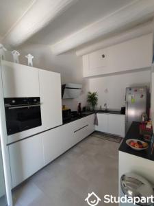 Annonce Location Appartement Lambesc 13