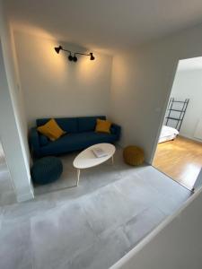For rent Lyon-8eme-arrondissement 4 rooms 78 m2 Rhone (69008) photo 3