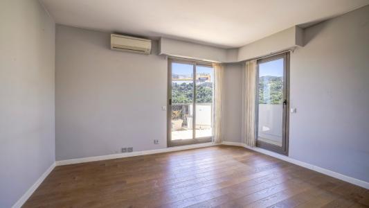 For sale Nice 3 rooms 80 m2 Alpes Maritimes (06100) photo 3